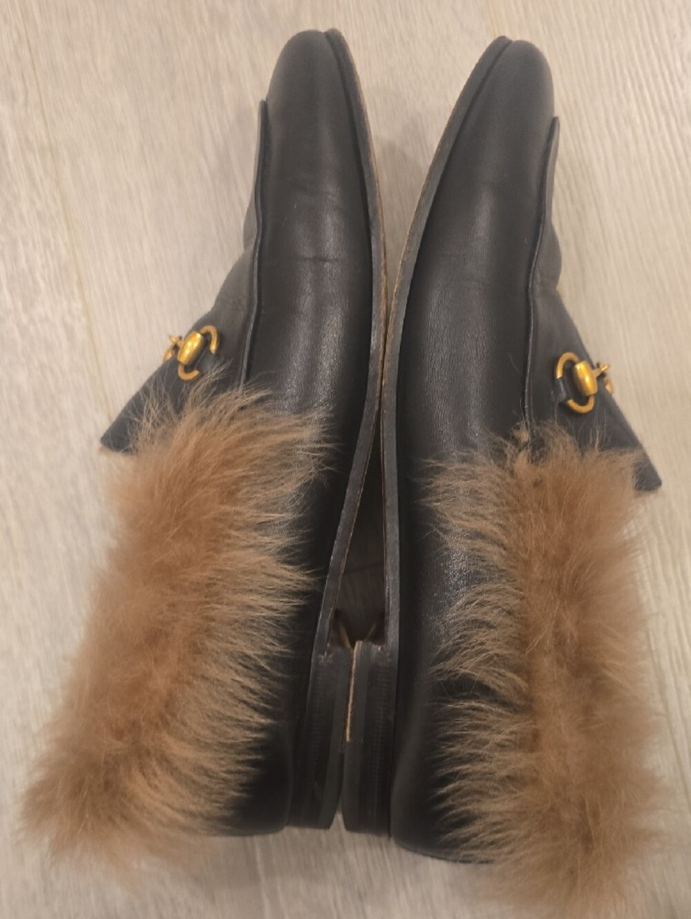 Gucci Black Leather Fur-Lined Horsebit Loafers - Picture 4 of 6